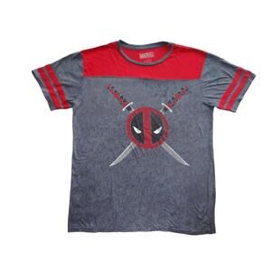 Marvel Deadpool Graphic Tee - Men's Red & Gray Shirt